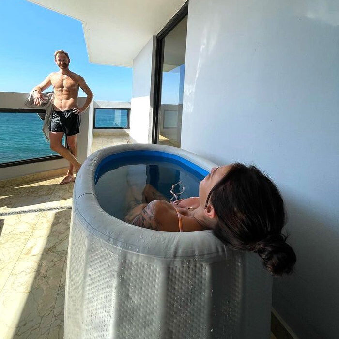 Revive Plunge Inflatable Tub